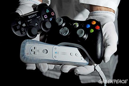 console_greenpeace_playing_dirty.jpg