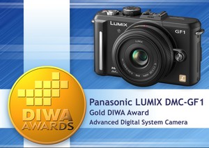 Panasonic_Lumix_DMC-GF1_gold_DIWA_Award
