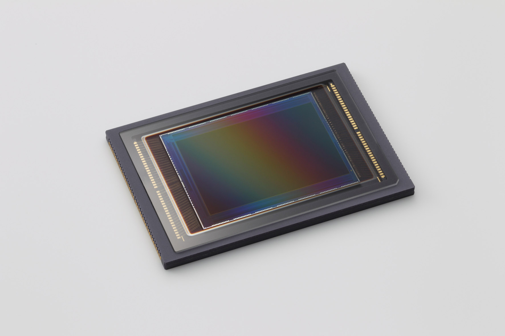 120MP CMOS sensor Canon