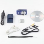 IXUS 115 HS_Blue_Accessories
