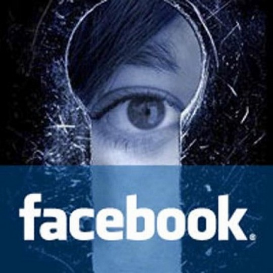 facebook-spia-gli-utenti-Copia